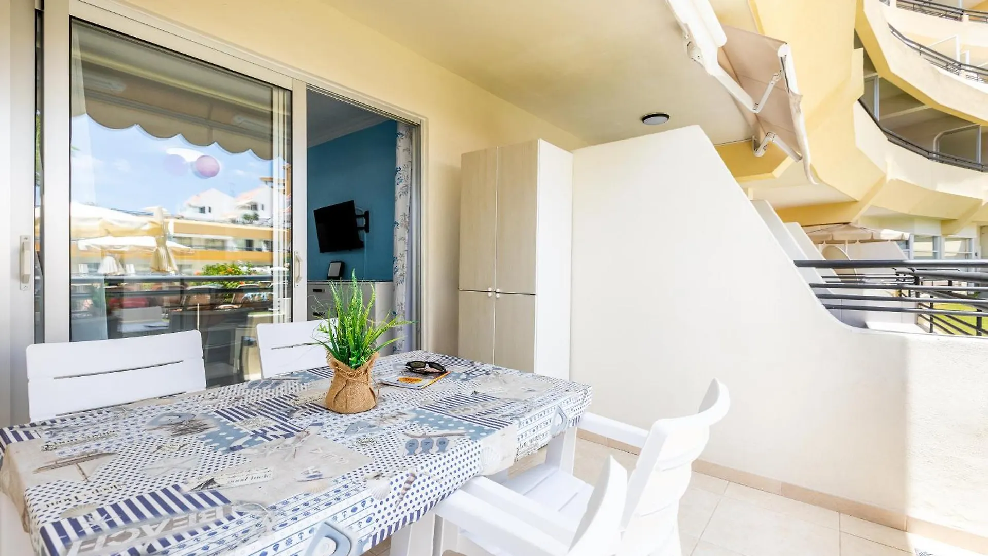 Great Location Costa Adeje Studio 30 0*, أذيخي إسبانيا